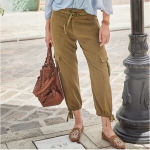Sundance Iva Cargo Jogger Pants in Butternut Tan Size 6